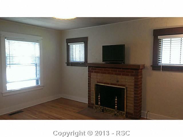 1728 N Royer St, Colorado Springs, CO 80907