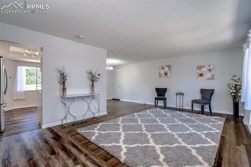 1728 Sawyer Way, Colorado Springs, CO 80915