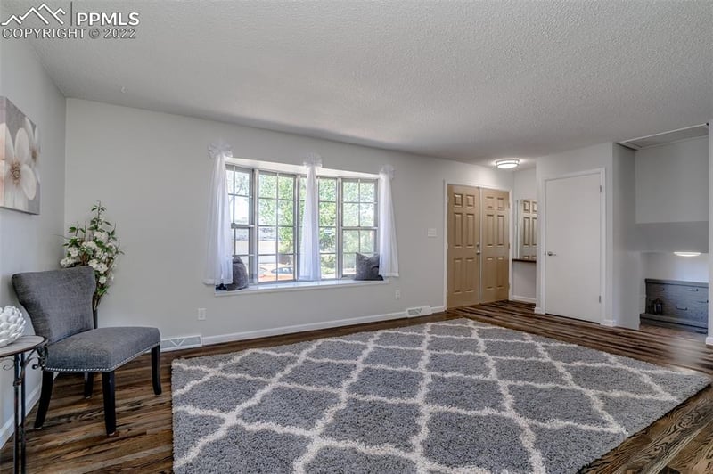 1728 Sawyer Way, Colorado Springs, CO 80915