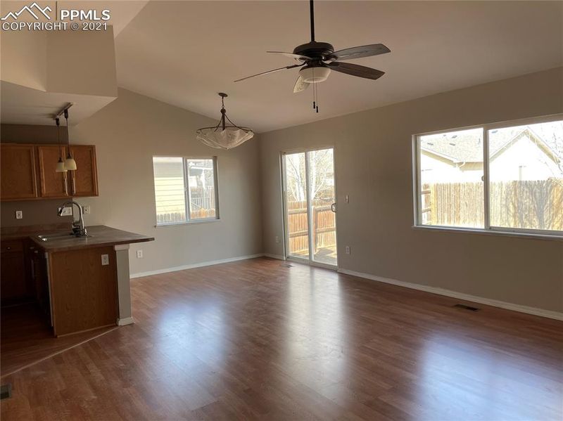 1729 Keswick Rd, Colorado Springs, CO 80906