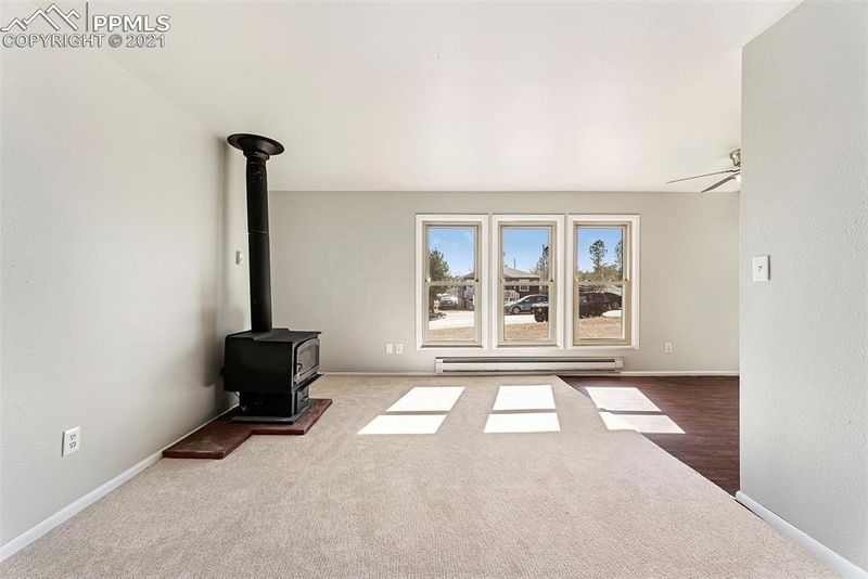 173 W Broadway St, Elizabeth, CO 80107