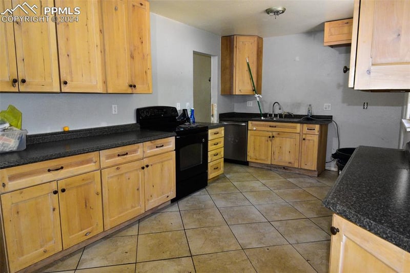 1730 Bates Dr, Colorado Springs, CO 80909