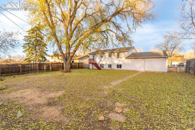 1730 Capulin Dr, Colorado Springs, CO 80910