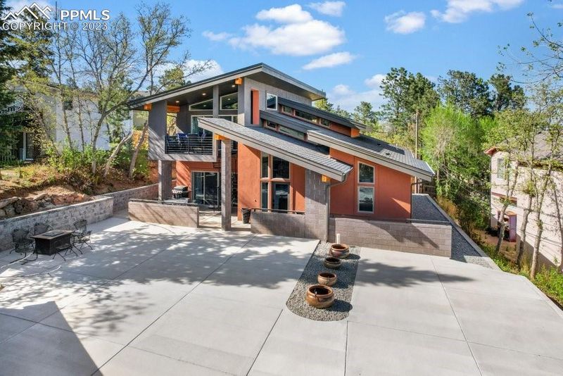 1730 Spruce Ln, Colorado Springs, CO 80906