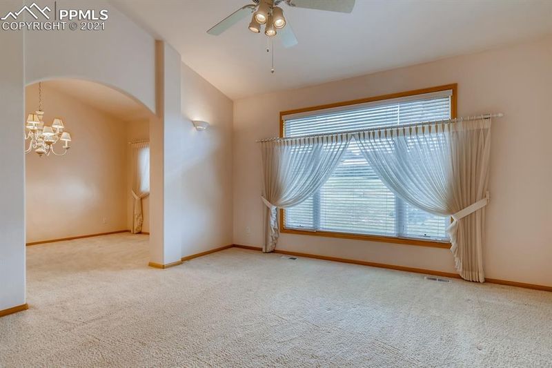 17325 Early Star Dr, Monument, CO 80132