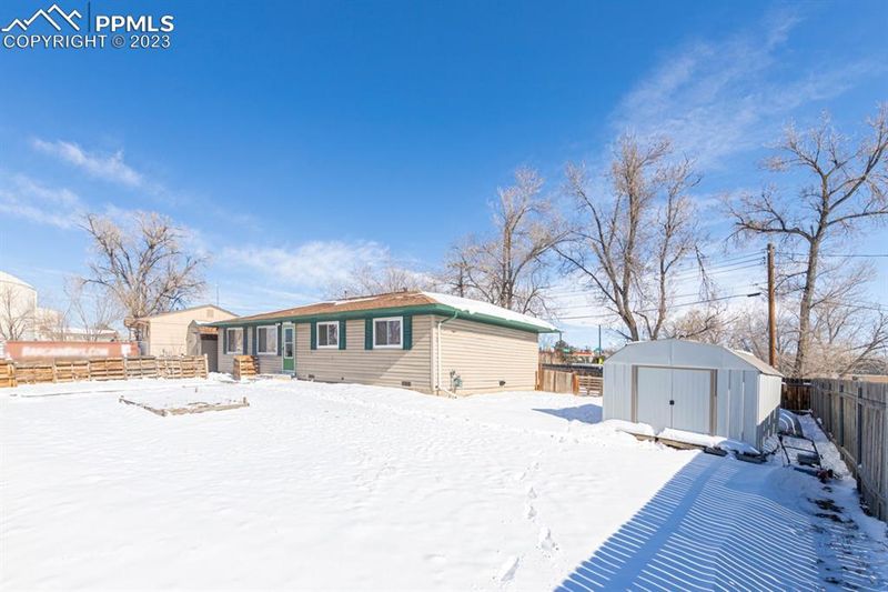 1733 Crest Pl, Colorado Springs, CO 80911