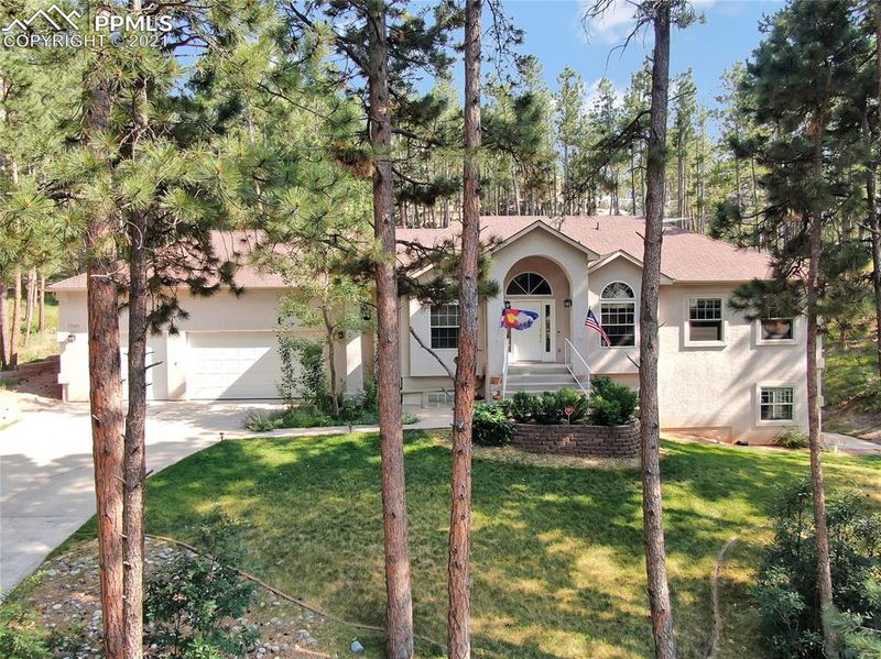 17345 E Caribou Dr, Monument, CO 80132