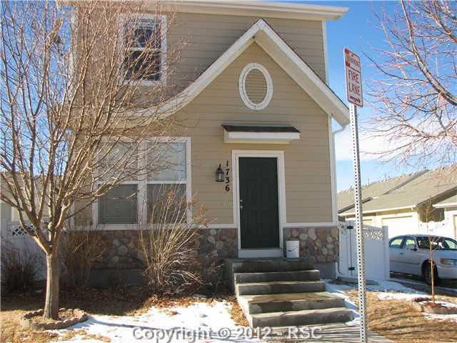 1736 Herd St, Colorado Springs, CO 80910