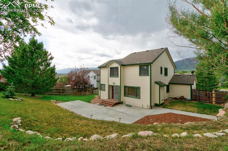 174 Westview Dr, Monument, CO 80132