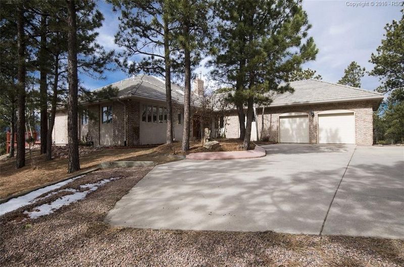 17415 Caribou Dr, Monument, CO 80132
