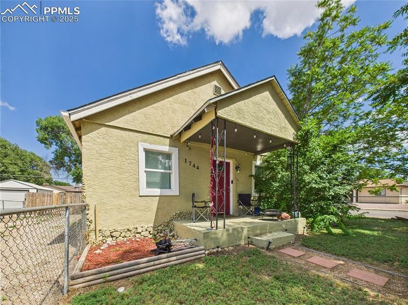 1744 Brown Ave, Pueblo, CO 81004