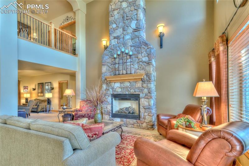 17455 Lamplight Dr, Monument, CO 80132