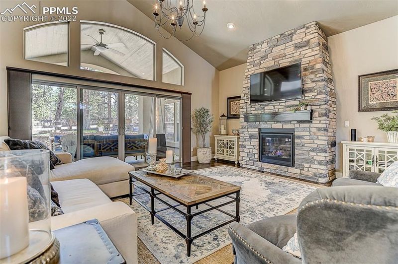 1746 Catnap Ln, Monument, CO 80132