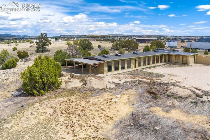 1747 17th St, Penrose, CO 81240