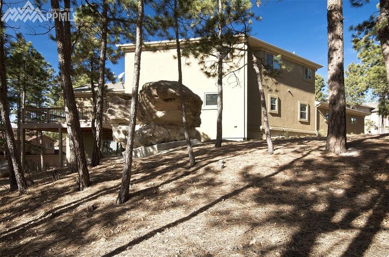 17475 Lamplight Dr, Monument, CO 80132