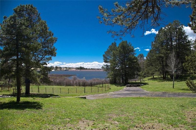 17475 Oxbridge Rd, Monument, CO 80132