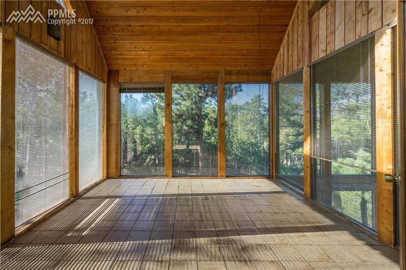 17485 Sierra Way, Monument, CO 80132