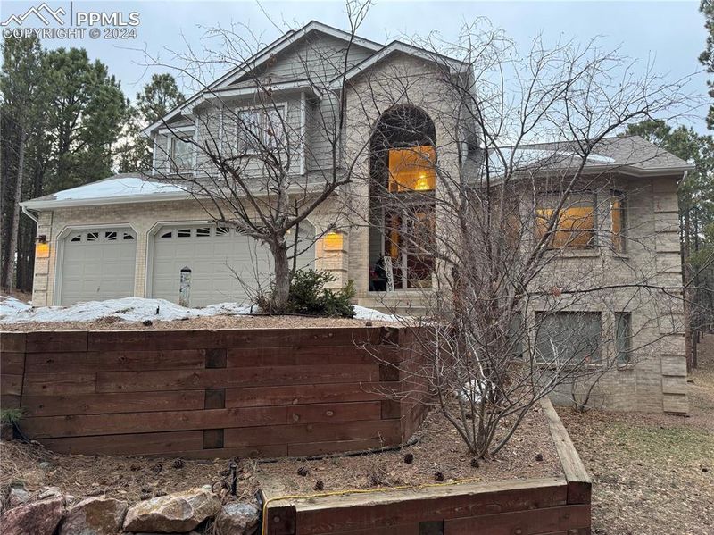 17490 Caribou Dr, Monument, CO 80132