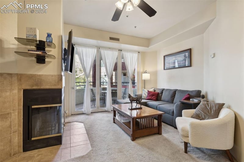 175 Cheyenne Rd #214, Colorado Springs, CO 80906