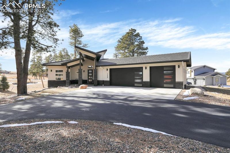 17520 Pond View Pl, Colorado Springs, CO 80908