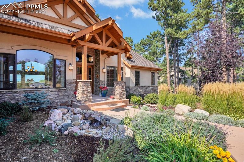 17560 Pond View Pl, Colorado Springs, CO 80908