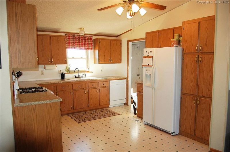 17575 Sage Crest Rd, Peyton, CO 80831