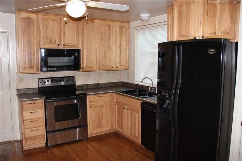 17599 Ponderosa Ave, Parker, CO 80134
