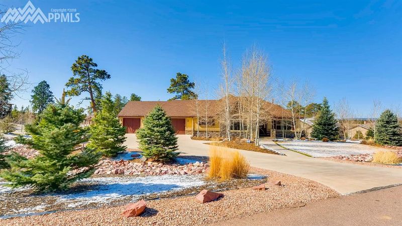 17610 Pond View Pl, Colorado Springs, CO 80908
