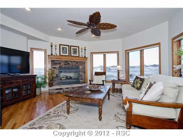 1763 Islehurst Ln, Monument, CO 80132