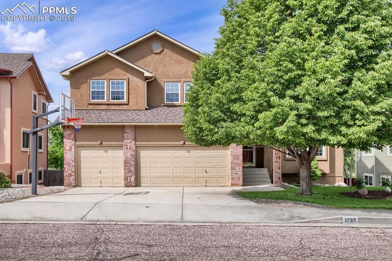 1765 Smoke Ridge Dr, Colorado Springs, CO 80919
