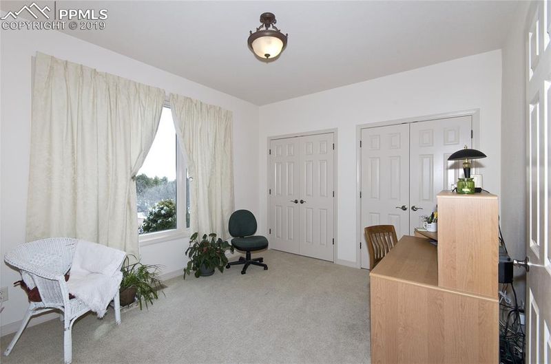17720 Solitude Ct, Monument, CO 80132