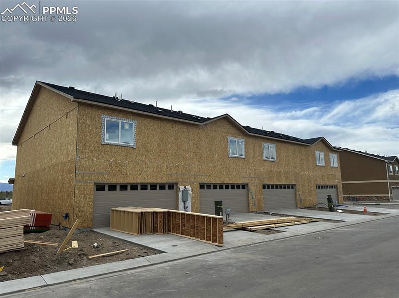 1778 Sandtoft Hts, Colorado Springs, CO 80951