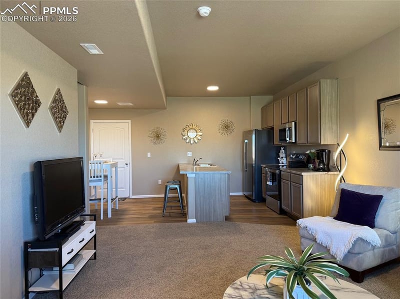 1778 Sandtoft Hts, Colorado Springs, CO 80951