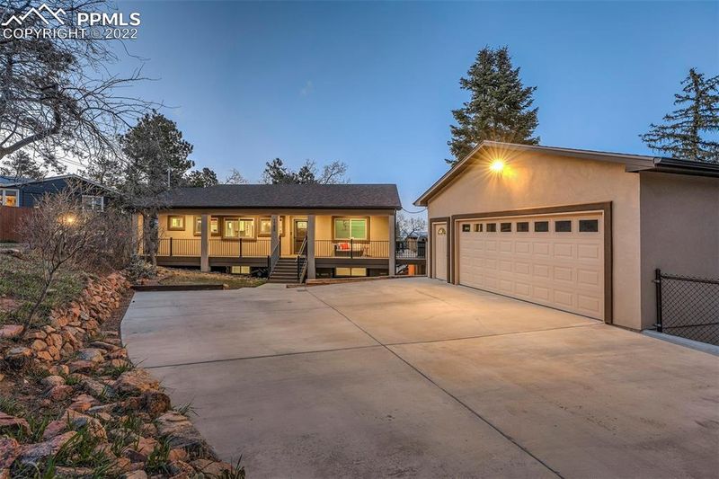 1780 Old Stage Rd, Colorado Springs, CO 80906