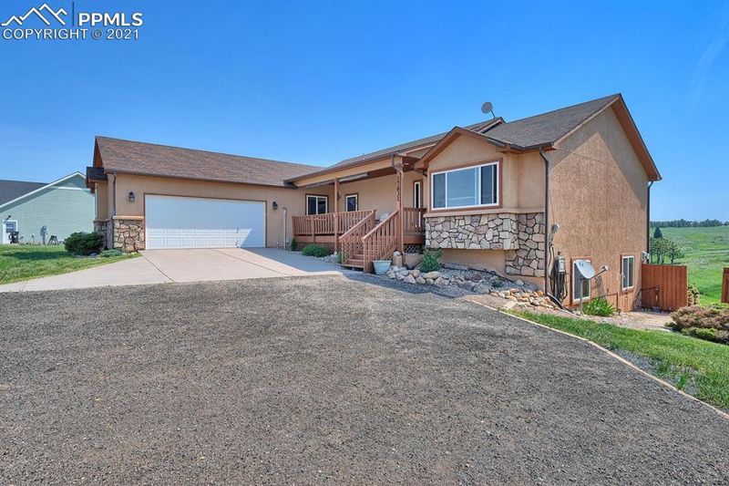 17831 Pinon Park Rd, Peyton, CO 80831