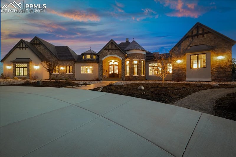 1785 Vine Cliff Hts, Colorado Springs, CO 80921
