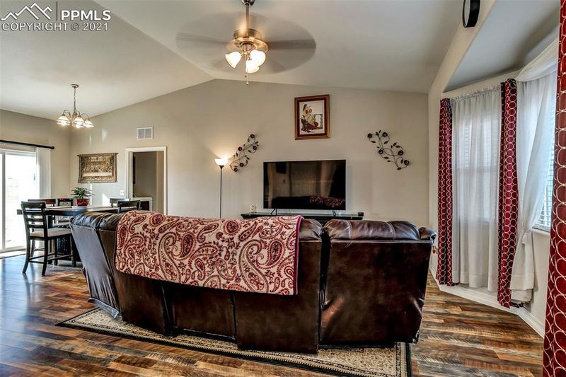 17859 La Questa Dr, Fountain, CO 80817