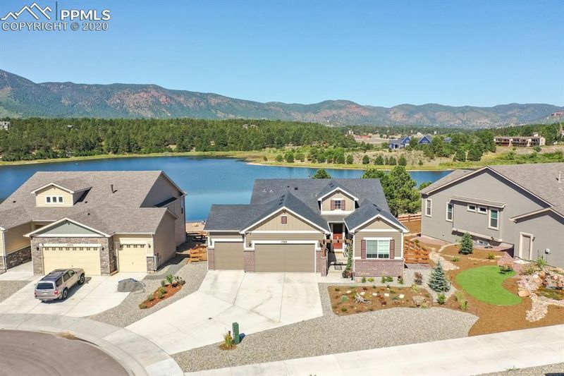 17888 Lake Side Dr, Monument, CO 80132
