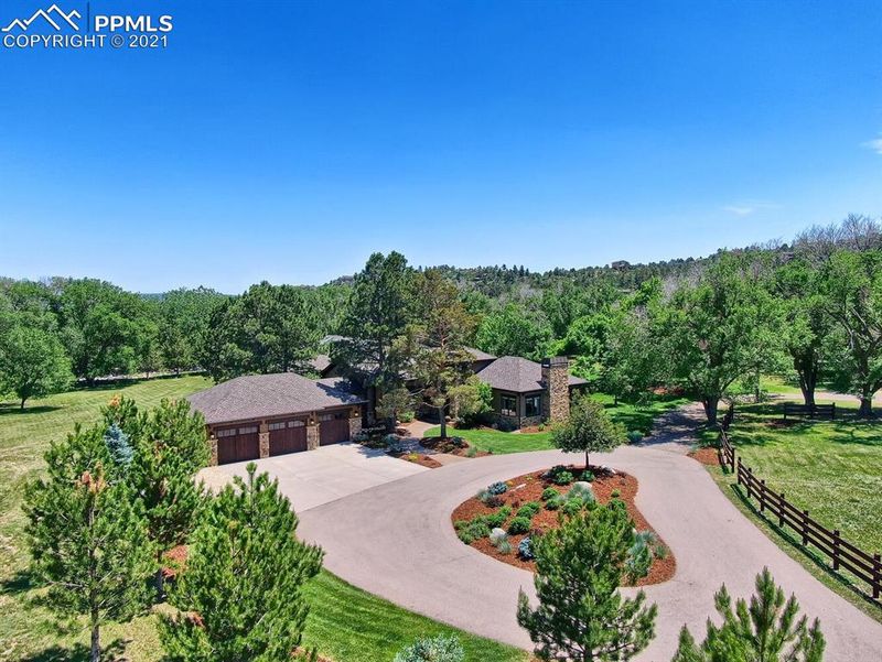 1790 Cedar Valley Ln, Colorado Springs, CO 80919
