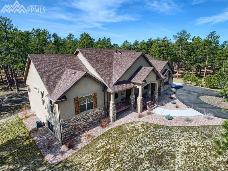 17915 Queensmere Dr, Monument, CO 80132