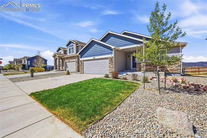 17916 Lapis Ct, Monument, CO 80132