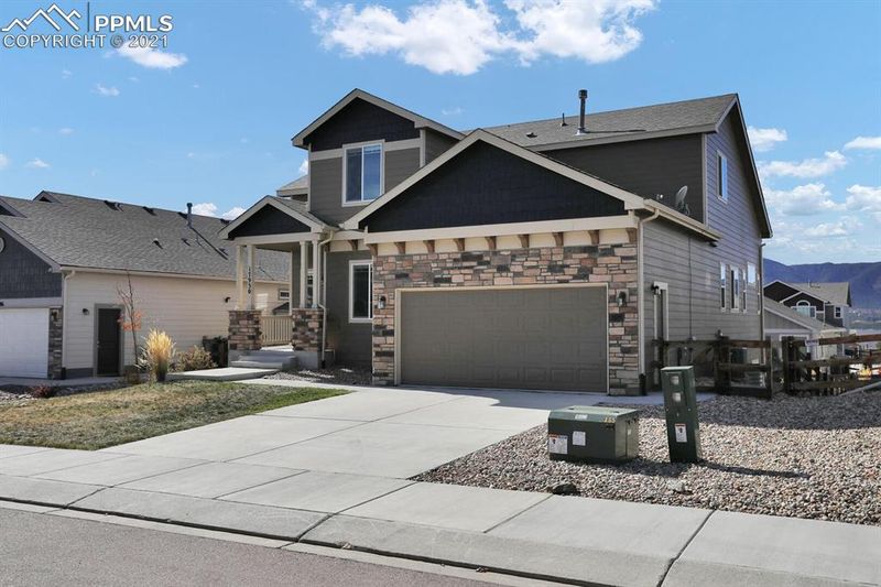 17930 White Marble Dr, Monument, CO 80132