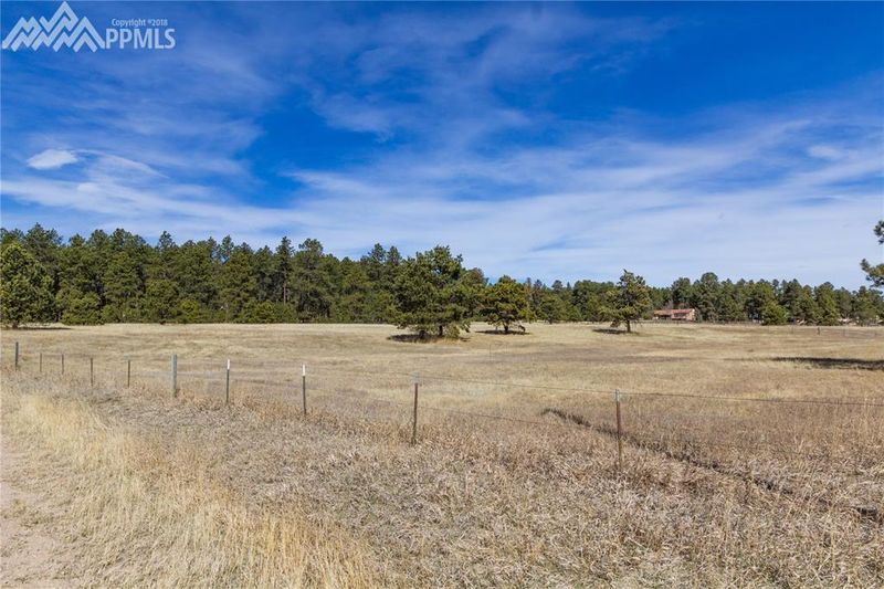 17935 Canterbury Dr, Monument, CO 80132