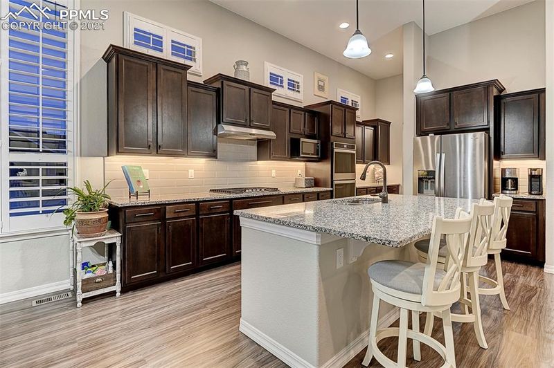 17936 Lake Side Dr, Monument, CO 80132