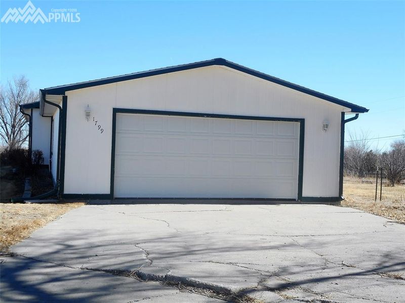 1799 9th St, Limon, CO 80828