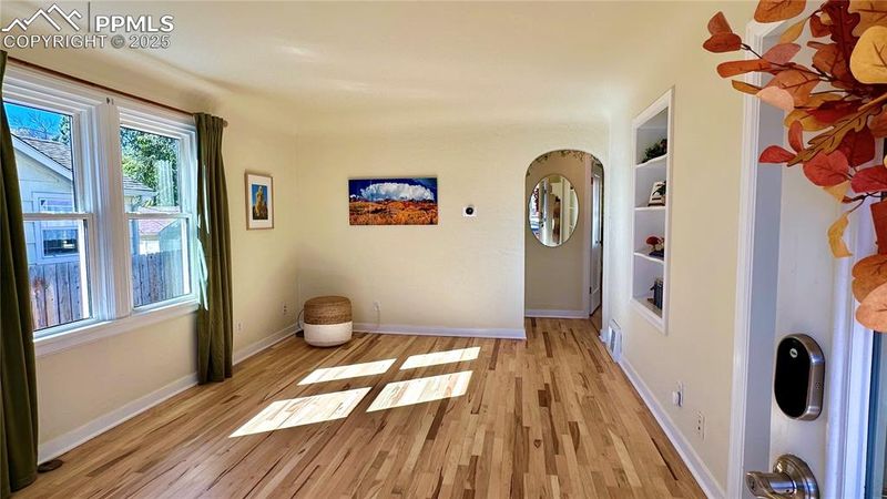 18 N 12th St, Colorado Springs, CO 80904