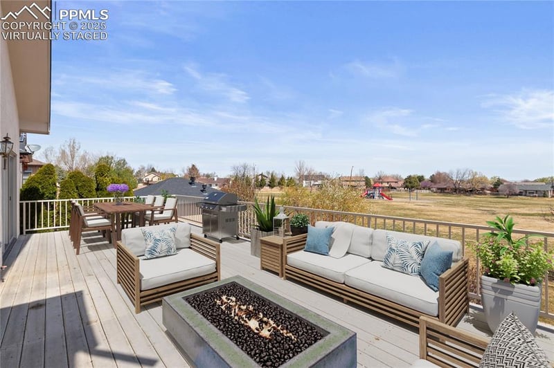 18 Redondo Ln, Pueblo, CO 81005