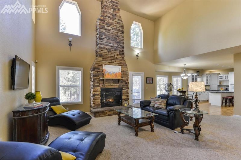 180 Metcalf Ln, Monument, CO 80132