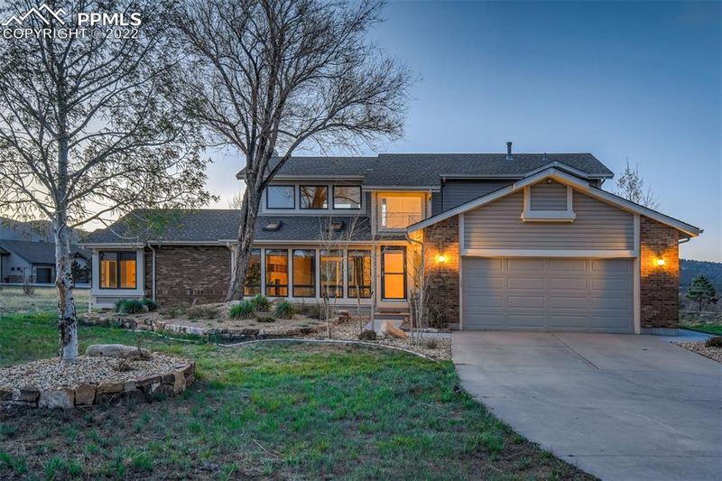 18010 Sunburst Dr, Monument, CO 80132