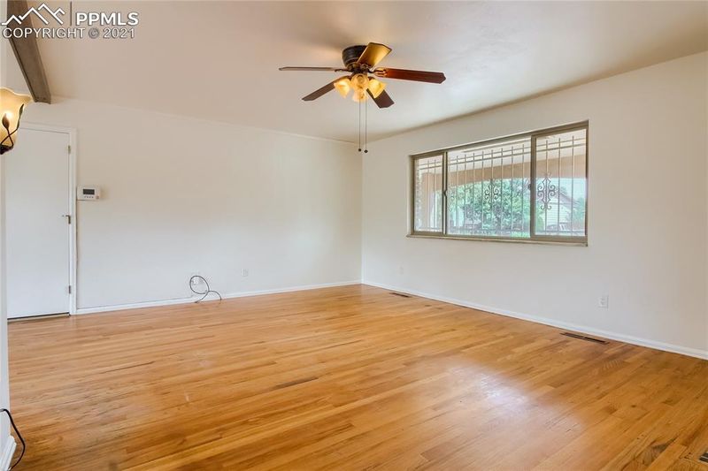 1802 Kodiak Dr, Colorado Springs, CO 80910